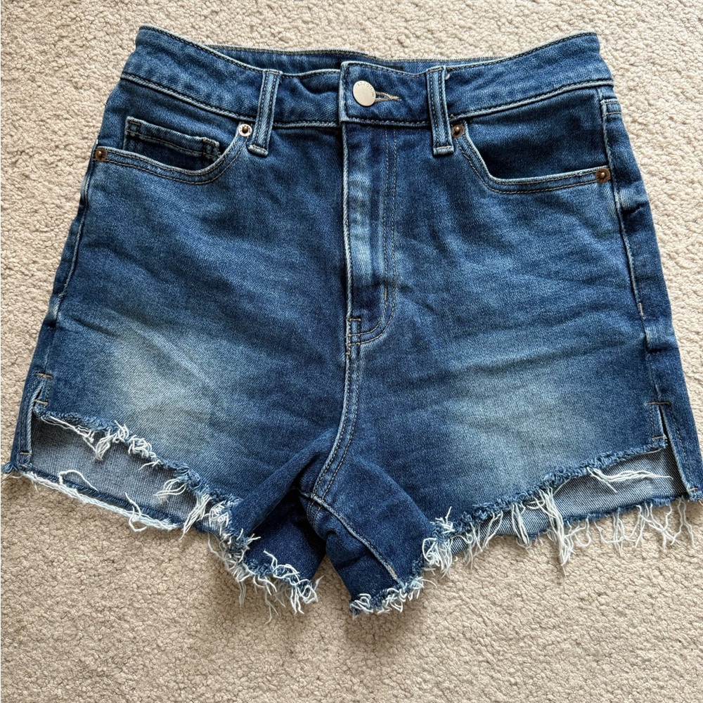 Letter to Juliet Jean Shorts